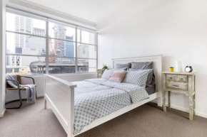 NEW! A Comfy & Stylish Apt Next to Darling Harbour, Sydney